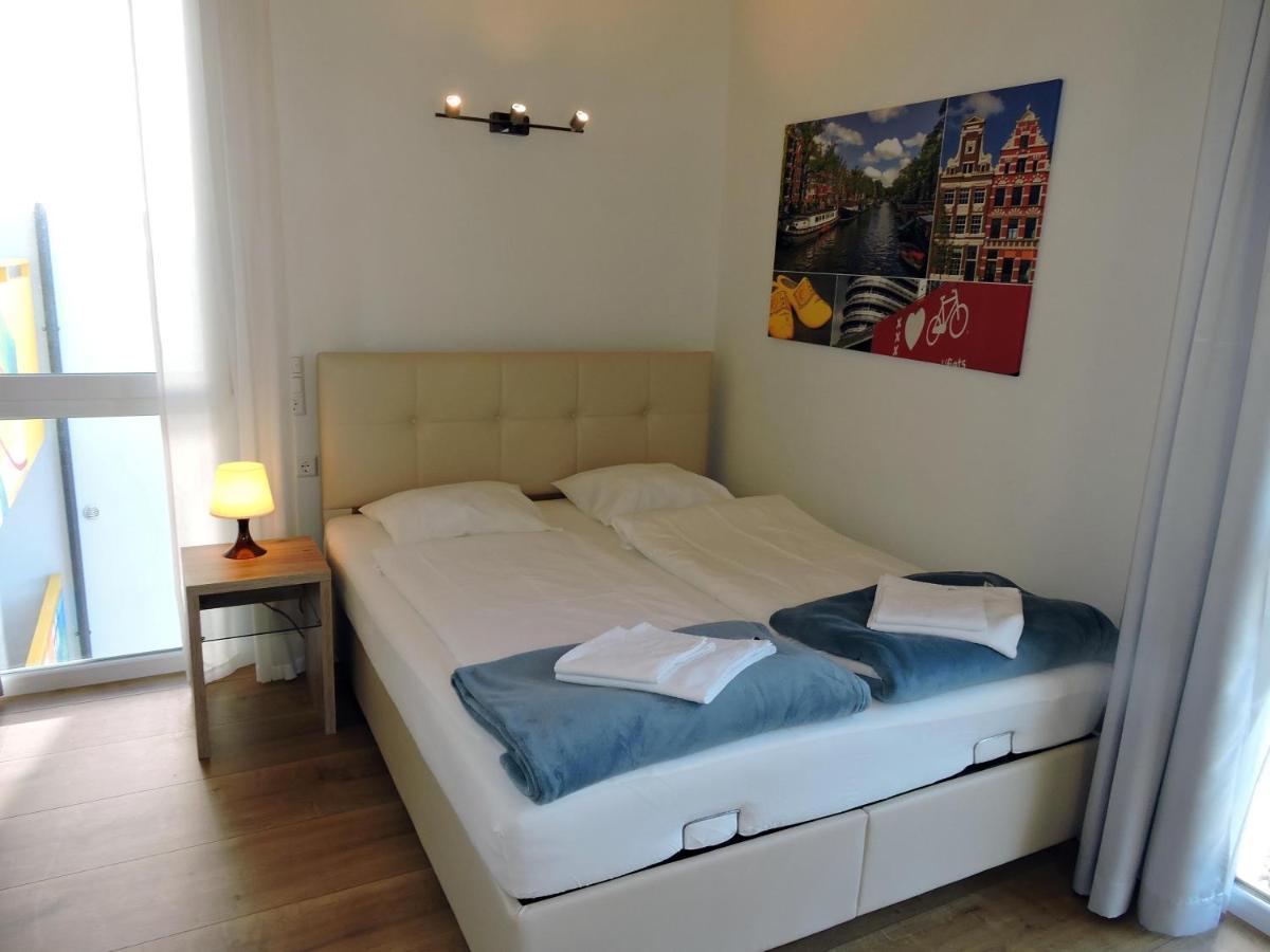 211 Amsterdam, Studio Apartment, 30M2 1-4 Pers Klagenfurt am Woerthersee Exterior foto